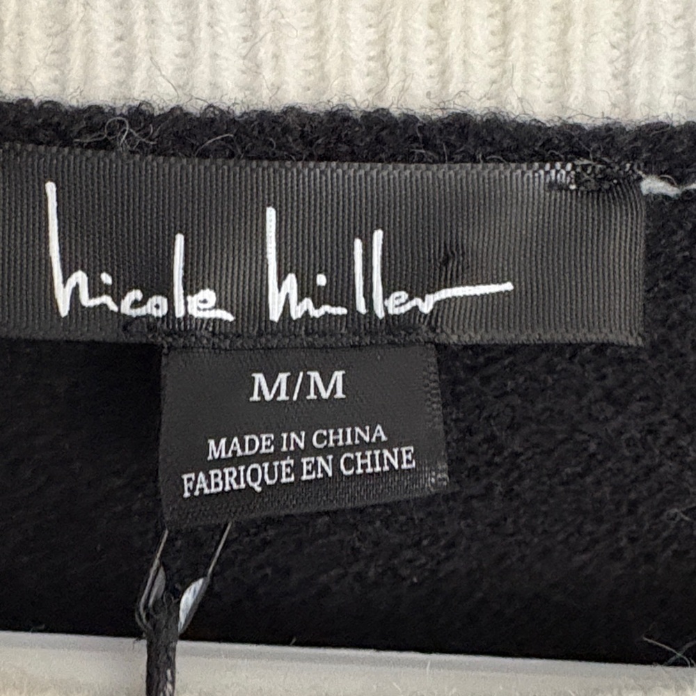 Nicole Miller Black and White Graphic Sweater - Picture 5 of 6